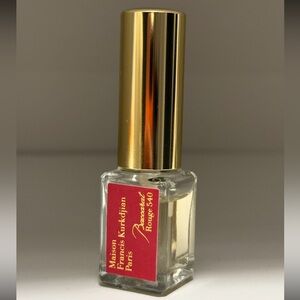 Baccarat Rouge 540 Eau de
Parfum Sample 5 mL